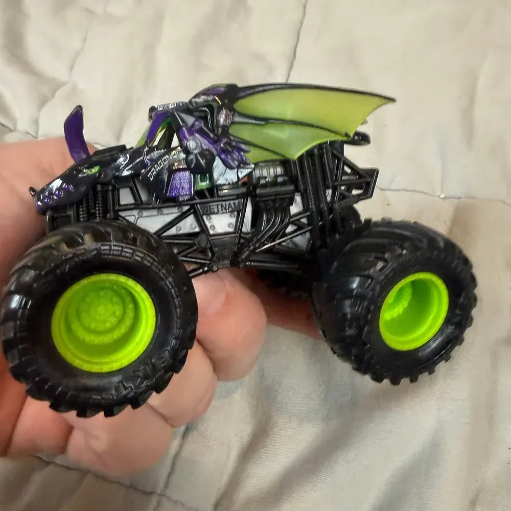Monster Jam 1:64 Bakugan Dragonoid Monster Truck Green Purple Black Diecast Toy